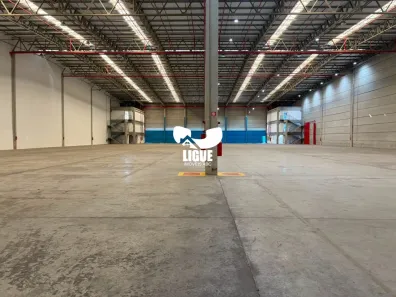 Galpão/Depósito/Armazém para alugar, 2663m² no Laranja Azeda, Arujá