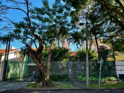 Sobrado com 6 Quartos à venda, 401m² no Zona 05, Maringá