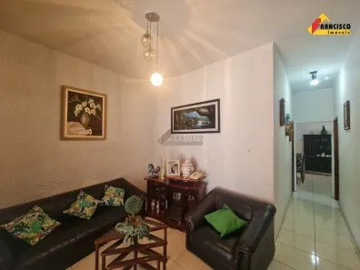 Casa com 4 Quartos à venda, 79m² no Porto Velho, Divinópolis