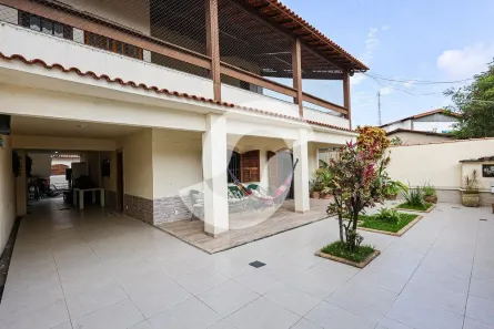 Casa com 3 Quartos à venda, 330m² no Itaipu, Niterói