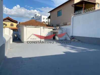 Casa com 3 Quartos à venda, 180m² no Colégio Batista, Belo Horizonte