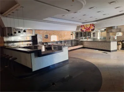 Ponto Comercial para alugar, 340m² no Bosque da Saúde, São Paulo