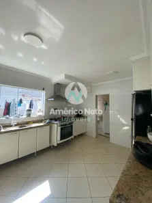 Sobrado com 4 Quartos à venda, 250m² no Santa Paula, São Caetano do Sul