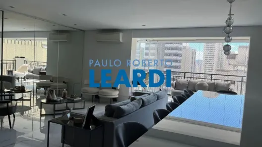 Apartamento com 3 Quartos à venda, 157m² no Santa Cecília, São Paulo