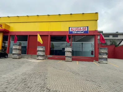 Galpão/Depósito/Armazém para alugar, 255m² no Jardim Revista, Suzano