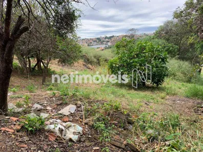 Lote/Terreno à venda, 320m² no Kennedy, Contagem