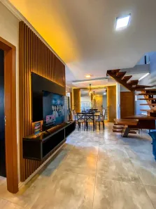 Cobertura com 3 Quartos à venda, 150m² no Toninhas, Ubatuba