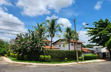 Sobrado com 4 Quartos à venda, 322m² no Cidade Universitária, Campinas