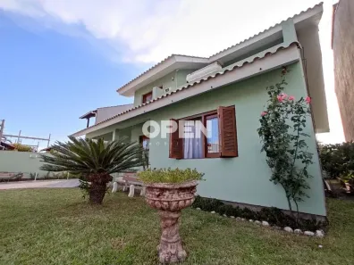 Casa com 3 Quartos à venda, 230m² no Igara, Canoas
