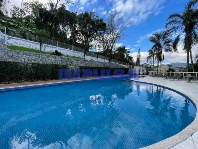 Apartamento com 3 Quartos para alugar, 90m² no Pantanal, Florianópolis