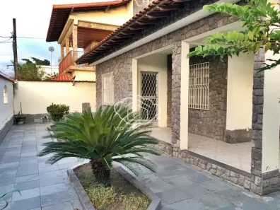Casa com 2 Quartos à venda, 191m² no Campo Grande, Rio de Janeiro