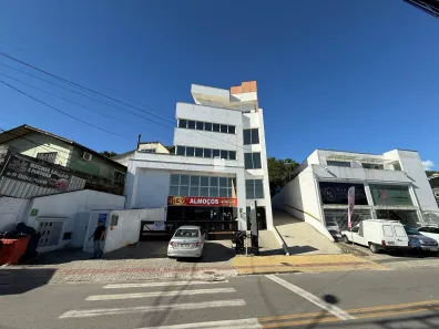 Sala Comercial para alugar, 52m² no Saco Grande, Florianópolis