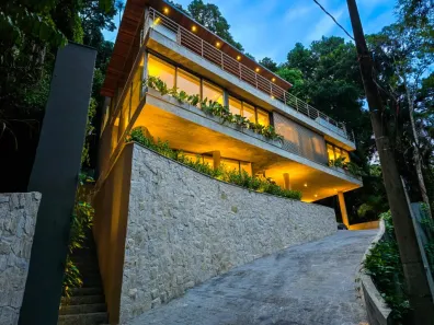 Casa com 6 Quartos à venda, 620m² no Enseada, Guarujá