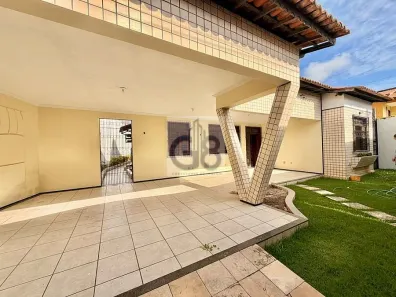 Casa com 3 Quartos à venda, 186m² no Cajazeiras, Fortaleza