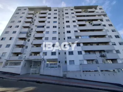 Apartamento com 2 Quartos para alugar, 61m² no Pagani, Palhoça