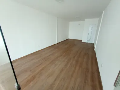 Ponto Comercial para alugar, 28m² no Parque 10 de Novembro, Manaus