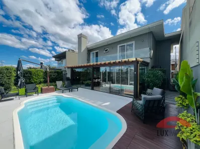 Sobrado com 3 Quartos à venda, 270m² no Jardim Mauá, Novo Hamburgo