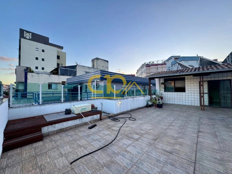 Cobertura com 4 quartos — Palmares, Belo Horizonte
