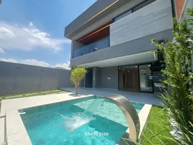 Casa de Condomínio com 4 Quartos à venda, 250m² no Vargem Pequena, Rio de Janeiro