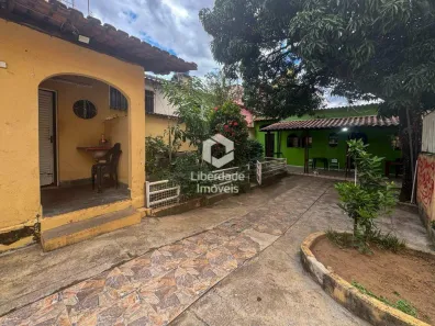 Casa com 4 Quartos à venda, 147m² no Caiçaras, Belo Horizonte