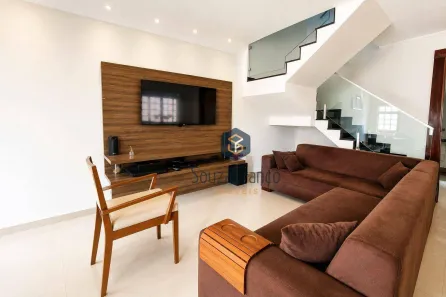 Sobrado com 3 Quartos para alugar, 172m² no Jardim Nathalie, Mogi das Cruzes