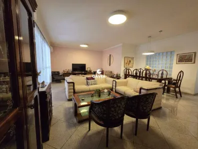 Apartamento com 4 Quartos à venda, 246m² no Gonzaga, Santos