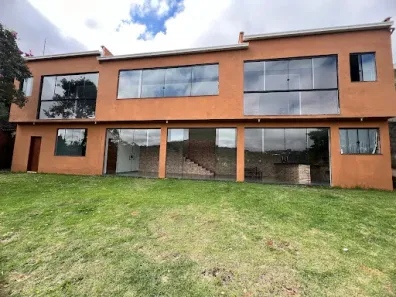 Casa de Condomínio com 3 Quartos à venda, 1300m² no Salvaterra, Juiz de Fora
