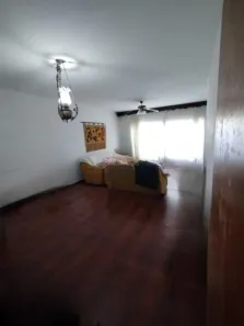 Casa com 4 Quartos para alugar, 250m² no Vila Valparaíso, Santo André
