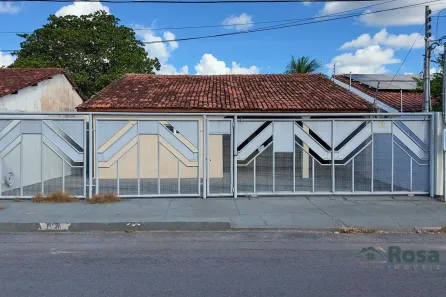 Casa com 3 Quartos à venda, 360m² no Jardim das Palmeiras, Cuiabá