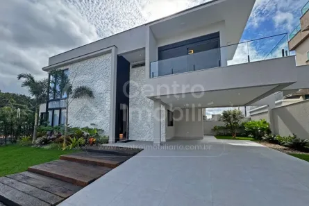Casa de Condomínio com 4 Quartos à venda, 192m² no , Peruíbe