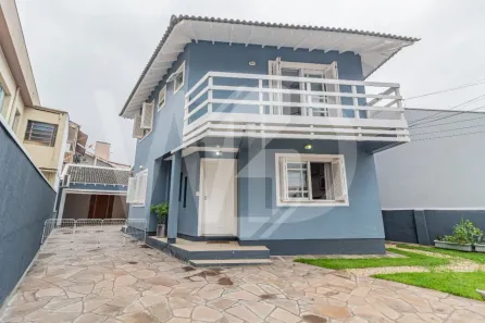 Sobrado com 3 Quartos à venda, 170m² no Vila Regina, Cachoeirinha