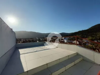 Casa com 5 Quartos à venda, 211m² no Piratininga, Niterói
