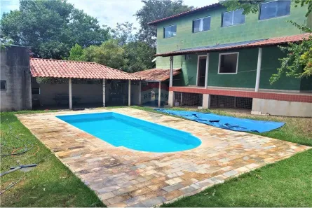 Fazenda/Sítio com 4 Quartos à venda, 340m² no Centro, Esmeraldas