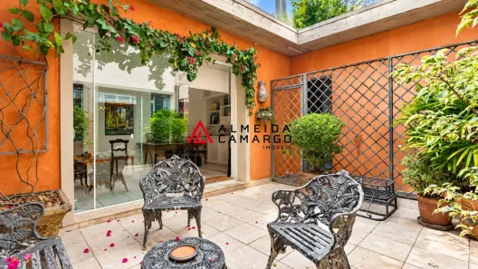 Casa com 3 Quartos à venda, 340m² no Jardim Luzitânia, São Paulo
