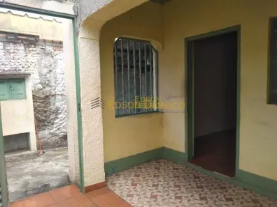 Casa com 2 Quartos à venda, 200m² no Jardim Rosely, Pindamonhangaba