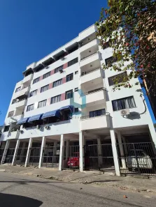 Apartamento com 3 Quartos para alugar, 97m² no Comercial, Resende