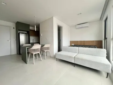 Flat com 1 Quarto para alugar, 41m² no Centro, Itajaí