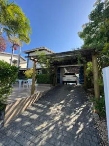 Casa de Condomínio com 4 Quartos à venda, 130m² no Pitangueiras, Lauro de Freitas