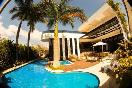 Casa de Condomínio com 5 Quartos para venda ou aluguel, 1200m² no Barra da Tijuca, Rio de Janeiro