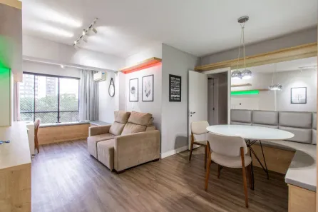 Apartamento com 3 Quartos para alugar, 84m² no Boa Vista, Porto Alegre
