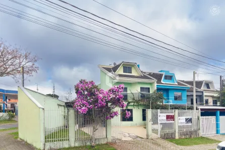 Sobrado com 5 Quartos para venda ou aluguel, 363m² no Pinheirinho, Curitiba