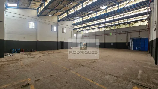 Galpão/Depósito/Armazém para alugar, 990m² no Serraria, Diadema