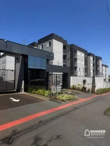 Apartamento com 2 Quartos para alugar, 45m² no Parque Tarumã, Maringá