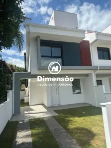 Casa com 3 Quartos à venda, 176m² no Campeche, Florianópolis