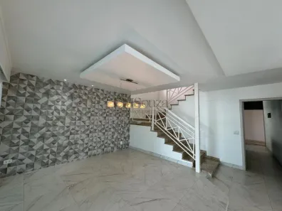 Casa com 3 Quartos à venda, 360m² no Jardim Itatiaia 2, Londrina