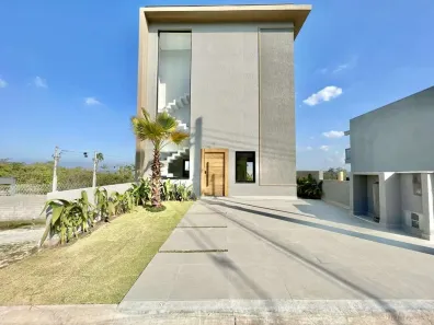 Casa com 3 Quartos à venda, 119m² no Sítio Boa Vista, Cotia