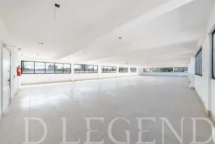 Sala Comercial para alugar, 335m² no Azenha, Porto Alegre