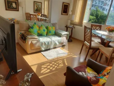 Apartamento com 2 Quartos à venda, 47m² no Copacabana, Rio de Janeiro