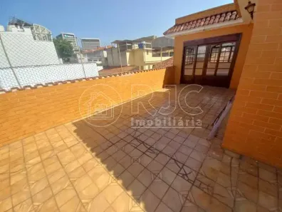Casa com 4 Quartos à venda, 242m² no Maracanã, Rio de Janeiro