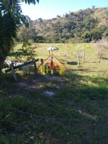 Fazenda/Sítio com 3 Quartos à venda, 127m² no São Luiz do Paraitinga, São Luiz do Paraitinga